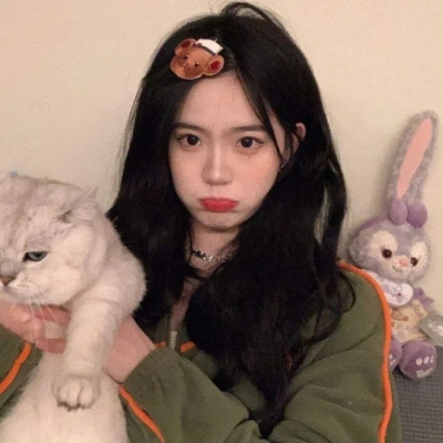 看起来毫无关系的情侣头像(精选12张)