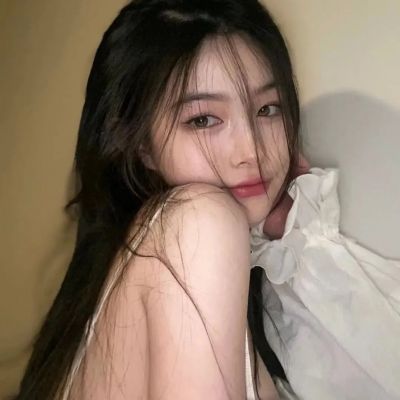 2023最火女生头像侧颜(精选10张)