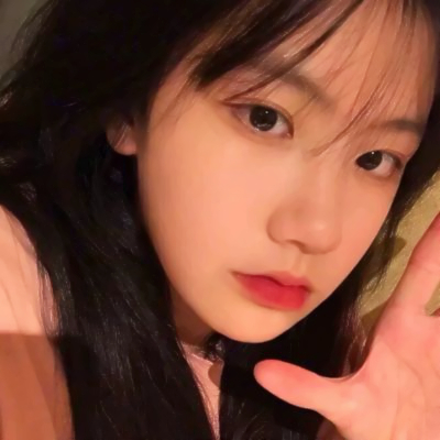 头像图片2023最火爆真人女(精选12张)