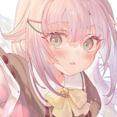 女生头像简单气质动漫(精选12张)