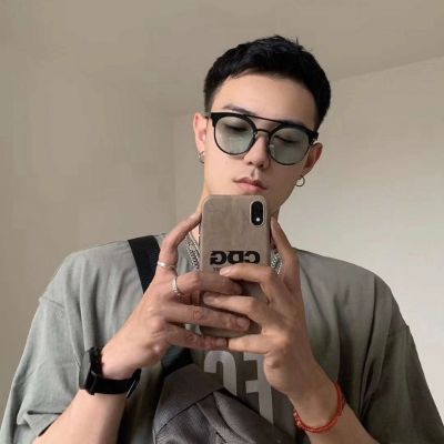 30岁到40岁的男人微信头像(精选12张)