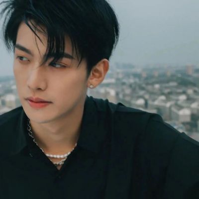 又欲又撩人的男生头像(精选10张)