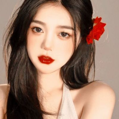 不容易撞又很治愈的头像