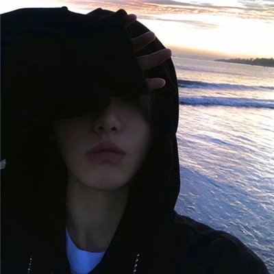 中年男人2023最新微信头像(精选12张)