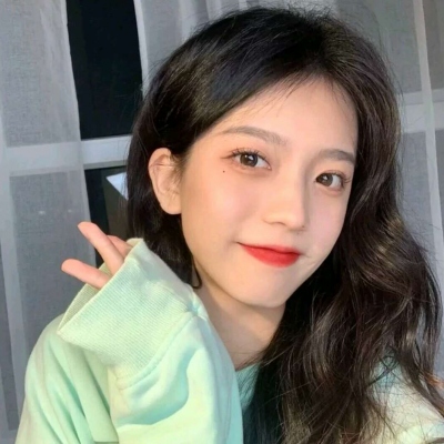 高级感精致女生头像(精选12张)