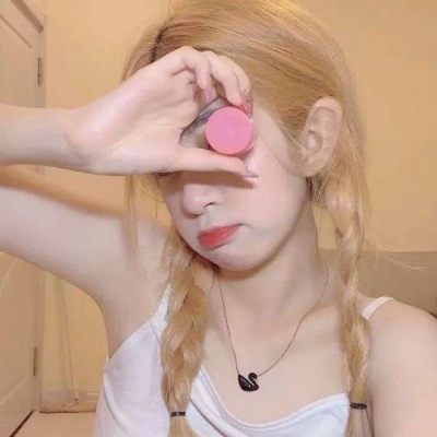 看起来超温柔的女生头像(精选12张)