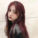 简约高端的小众头像女(精选12张)