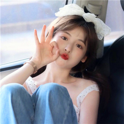 2023最火的头像女性感(精选12张)