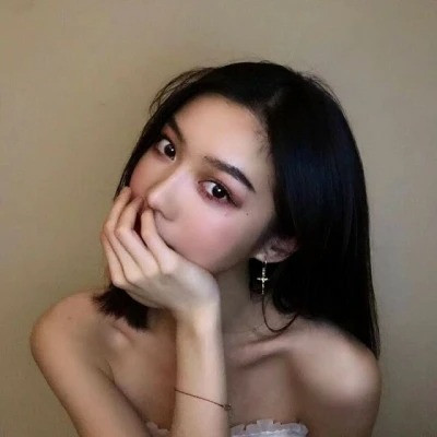 2023最火的头像女性感(精选12张)