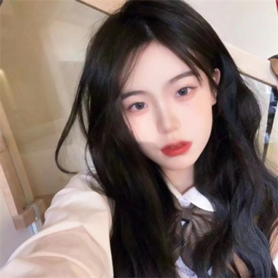 2023最火的头像女生图片(精选12张)