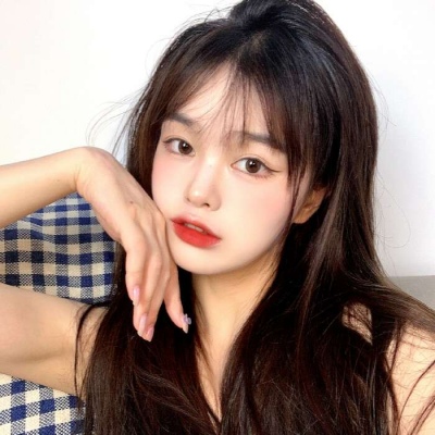 2023最火的头像女霸气(精选10张)