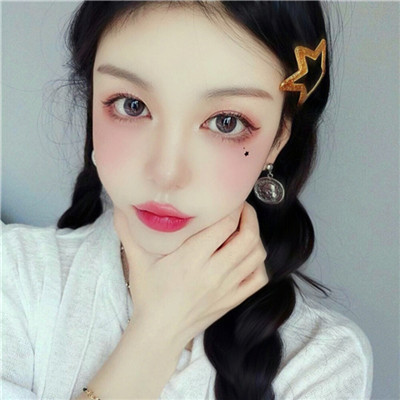 2023年最火女生头像图片高清(精选12张)