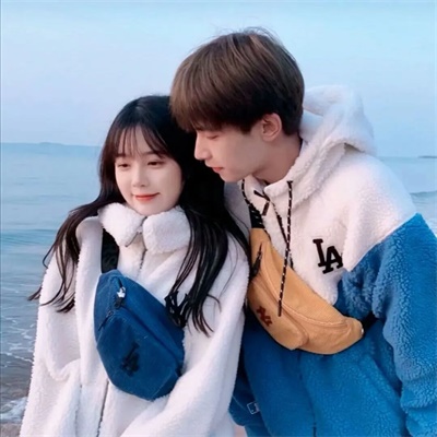 好看的不易撞双人情侣头像(精选10张)