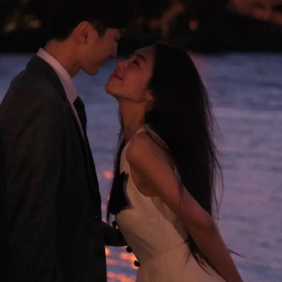 情侣头像一左一右配对真人(精选12张)