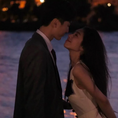 情侣头像一左一右配对真人(精选12张)