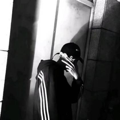 好的头像男生中年人(精选14张)