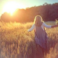 自信阳光灿烂的微信头像