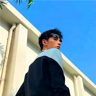 2023年最火爆的男生头像(53张)