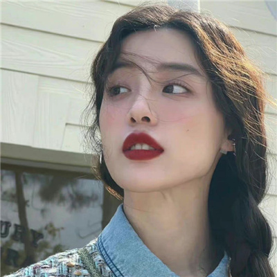 2023最火女生微信头像(精选29张)