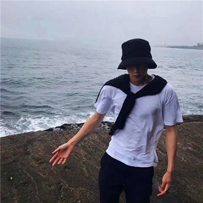 2023男士最火好看头像(精选43张)