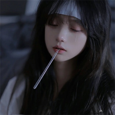 让人心碎到哭的头像女(精选40张)