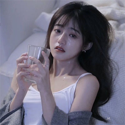 让人心碎到哭的头像女(精选40张)