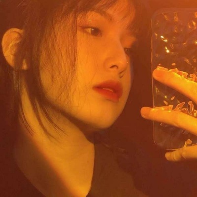 满眼都是遗憾的头像女(34张)