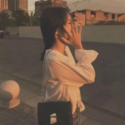 满眼都是遗憾的头像女(34张)