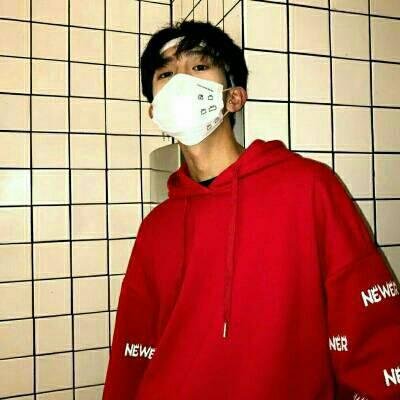 喜庆的帅哥头像(24张)