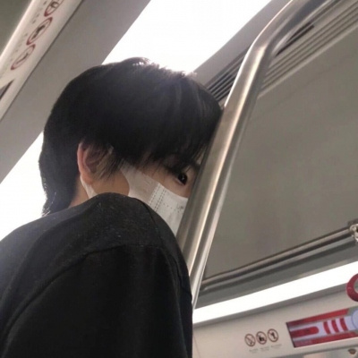 伤感让人看了心酸的头像(精选36张)