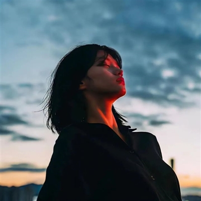 高级emo伤感头像(45张)