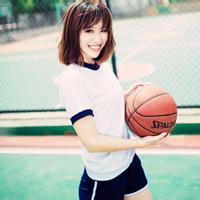 打篮球的人专用头像女生(精选15张)