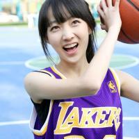 打篮球的人专用头像女生(精选15张)