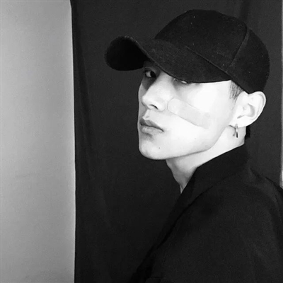 特别稀少超好看的头像男(35张)