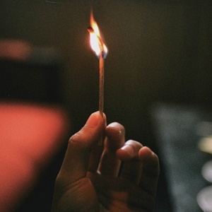 成熟且有深度的头像(24张)