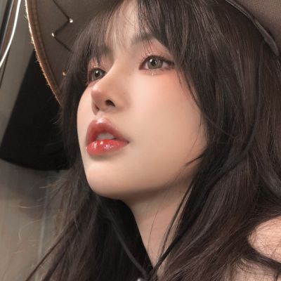 2023年最网红头像女超甜(精选24张)