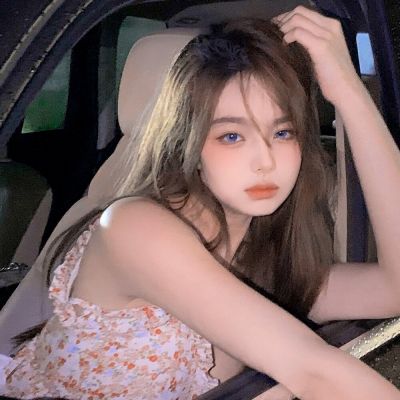 2023年最网红头像女超甜(精选24张)