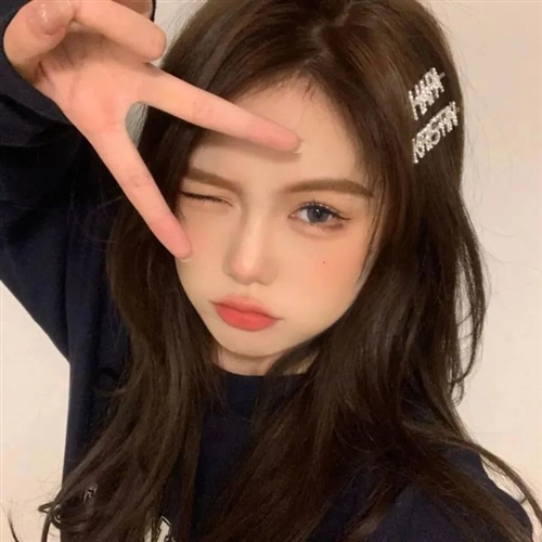 图片壁纸2023最火女生头像