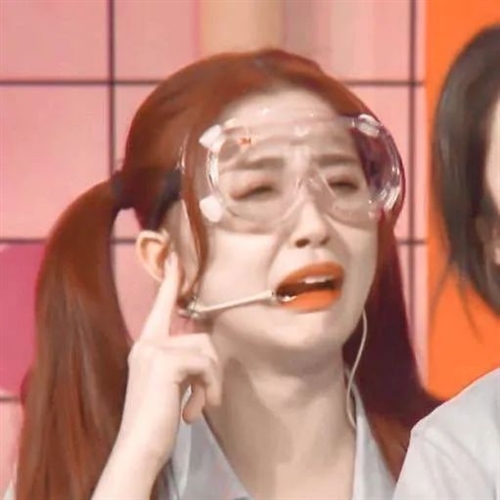 图片壁纸2023最火女生头像