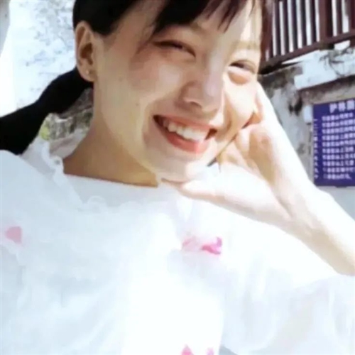 图片壁纸2023最火女生头像