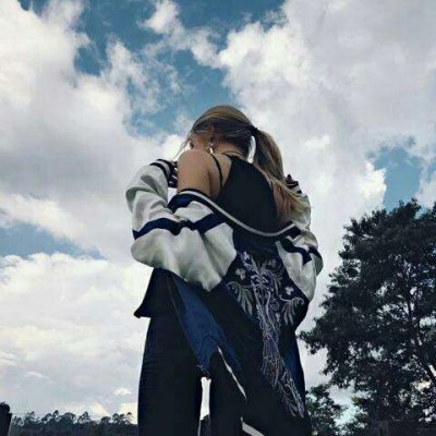 图片壁纸2023最火女生头像