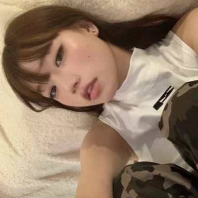 2023最火微信头像真人女(精选28张)