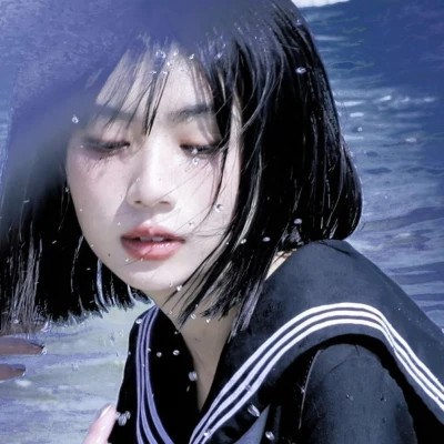 2023最火微信头像真人女(精选28张)