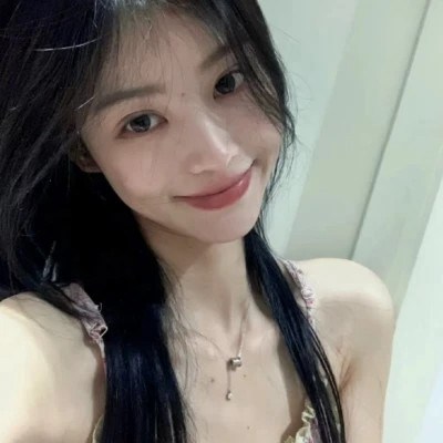 2023最火微信头像真人女(精选28张)