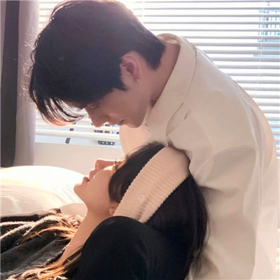 头像2023最火情侣好看(精选62张)