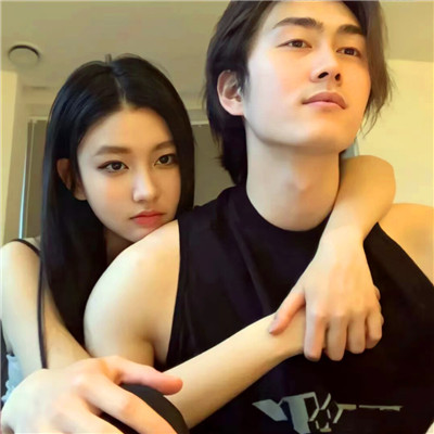 头像2023最火情侣好看(精选62张)