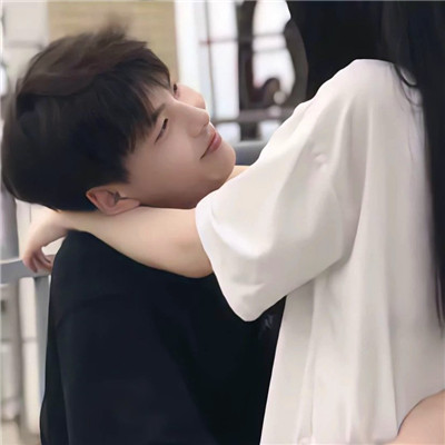 头像2023最火情侣好看(精选62张)