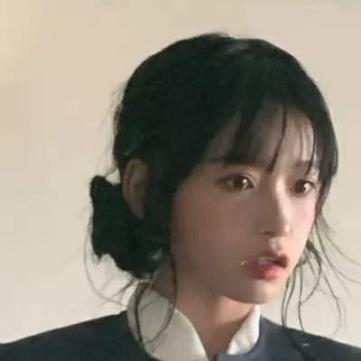 头像2023最火高冷女(精选24张)