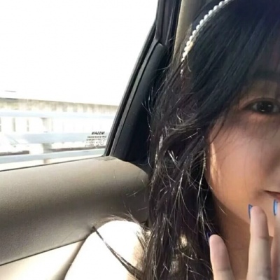 头像2023最火高冷女(精选24张)