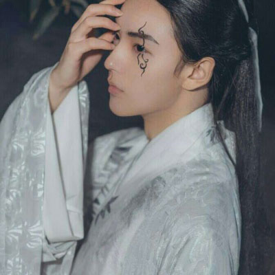 2023最火男生古装头像(精选24张)